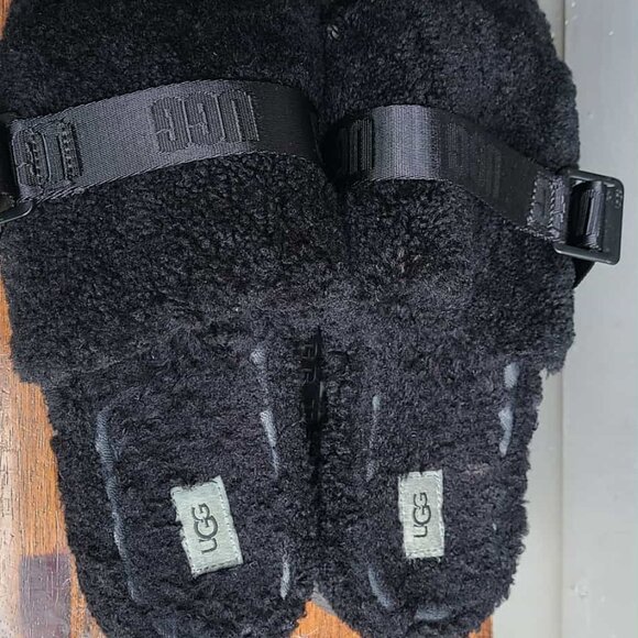 UGG Black Fluffita Slide Shearling Platforms size 9 - Picture 11 of 13